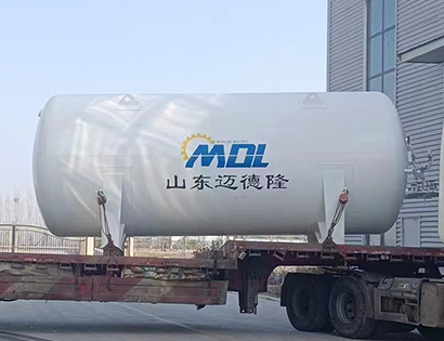 Carbon dioxide storage tank